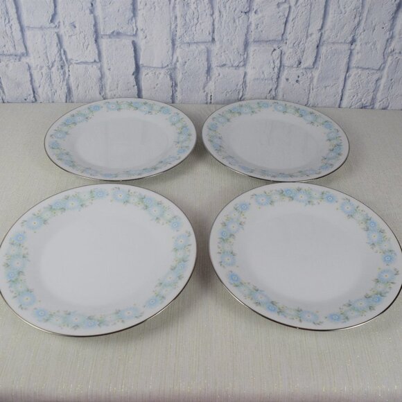 Noritake Blue Charm Flowers 4-Set Dinner Plates - Picture 3 of 11